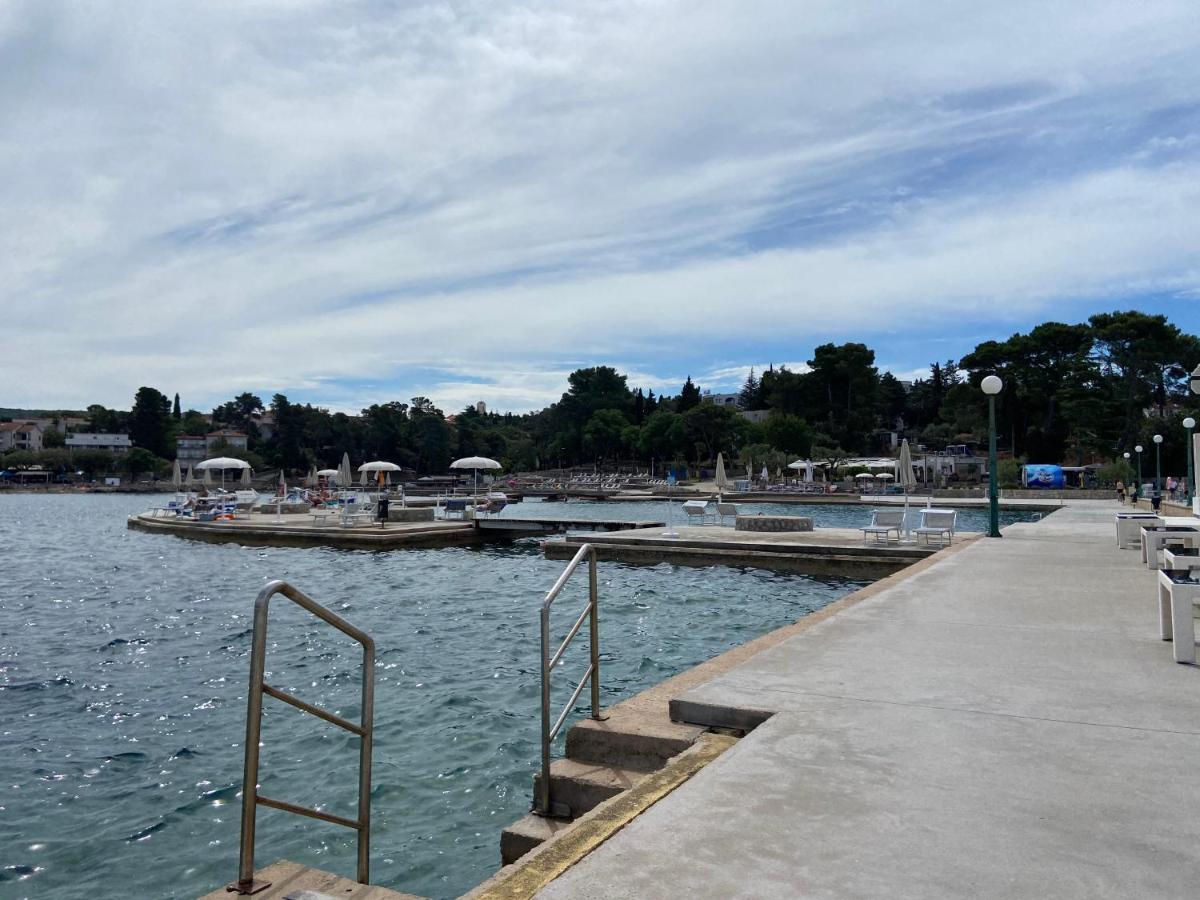 Apartments Simoneta Malinska Εξωτερικό φωτογραφία